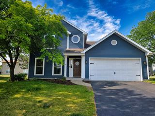 2440 Pebblewood Court, Aurora, IL 60506