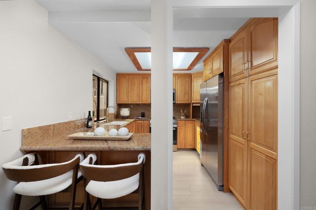 22 Seaview Dr S, Rolling Hills Estates, CA 90274