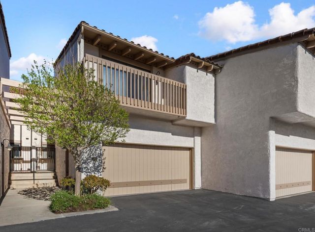 22 Seaview Dr S, Rolling Hills Estates, CA 90274