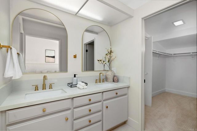 22 Seaview Dr S, Rolling Hills Estates, CA 90274