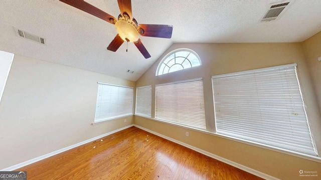 300 SE Silver Summit Drive SE 300, Conyers, GA 30094