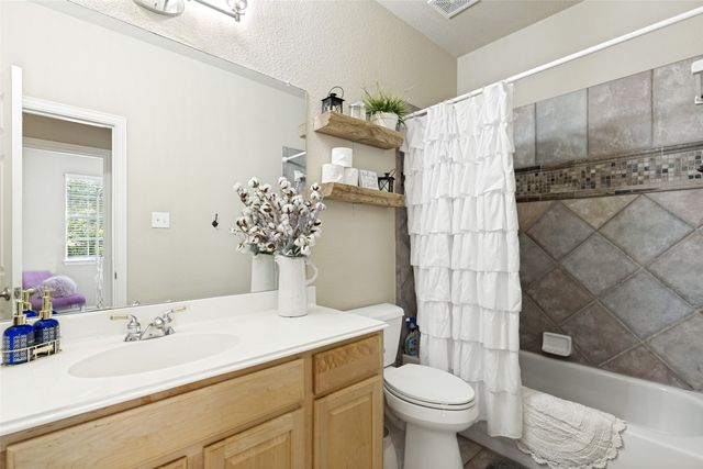 1304 Patriotic Lane, Mckinney, TX 75071