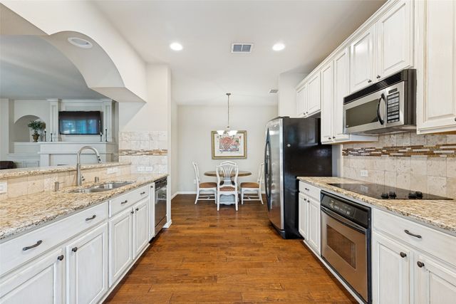 1304 Patriotic Lane, Mckinney, TX 75071