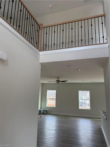 1461 Dappledown Street 64, Kernersville, NC 27284