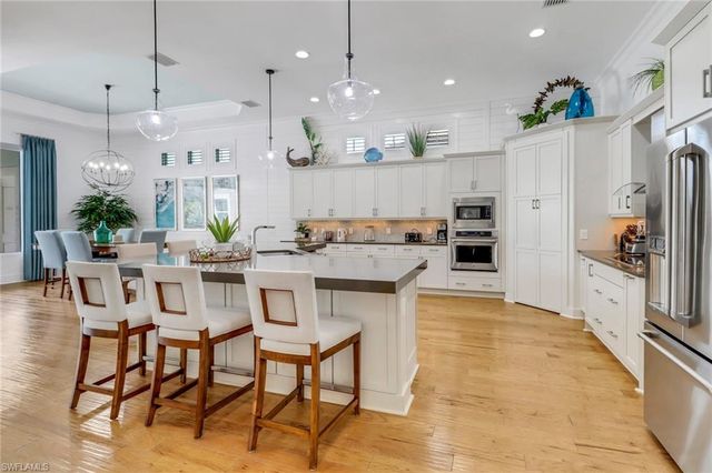 5166 Andros DR, Naples, FL 34113