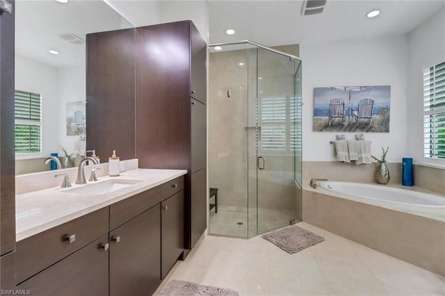 5166 Andros DR, Naples, FL 34113