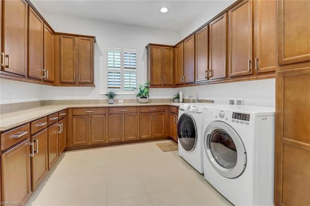 5166 Andros DR, Naples, FL 34113