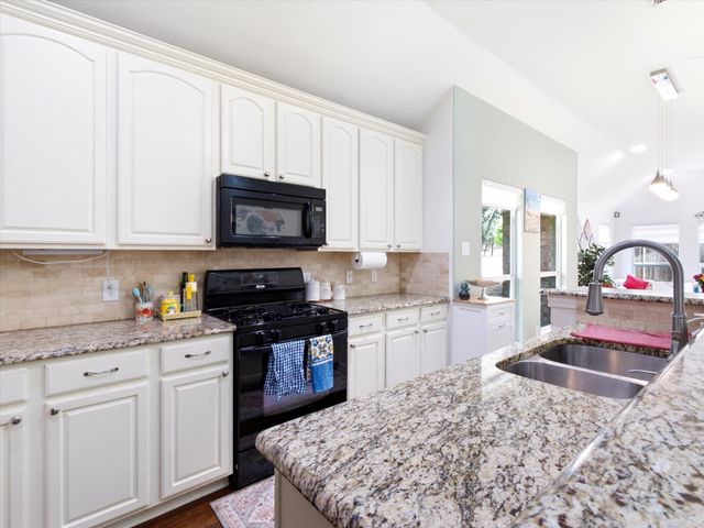 4101 Carmel Mountain Drive, Mckinney, TX 75070