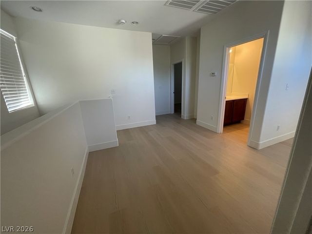 8524 Pitney Avenue, Las Vegas, NV 89143