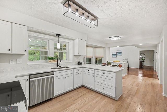 8319 DAWN CT, Ellicott City, MD 21043