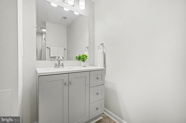 8319 DAWN CT, Ellicott City, MD 21043