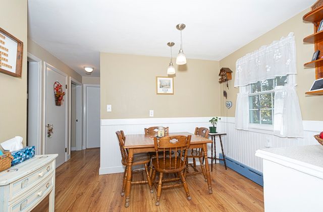 9 Orchard Dr, Paxton, MA 01612