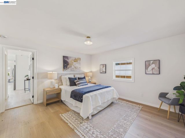 1106 88Th Ave, Oakland, CA 94621