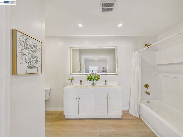 1106 88Th Ave, Oakland, CA 94621