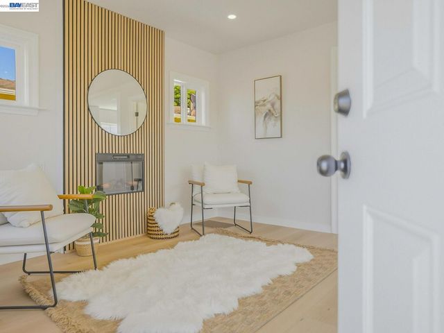 1106 88Th Ave, Oakland, CA 94621