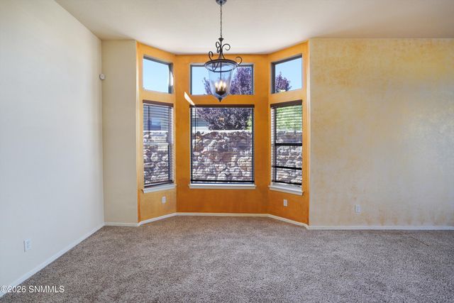 2205 Sun Chaser Place, Las Cruces, NM 88011