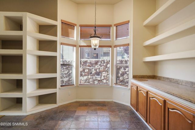 2205 Sun Chaser Place, Las Cruces, NM 88011
