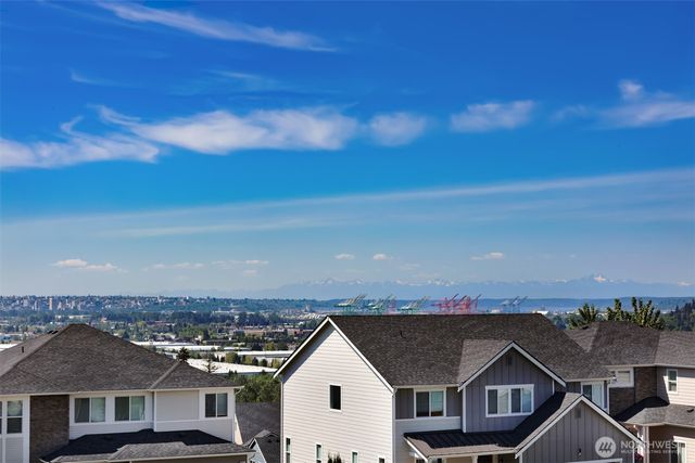 8396 28th Ct East, Edgewood, WA 98371