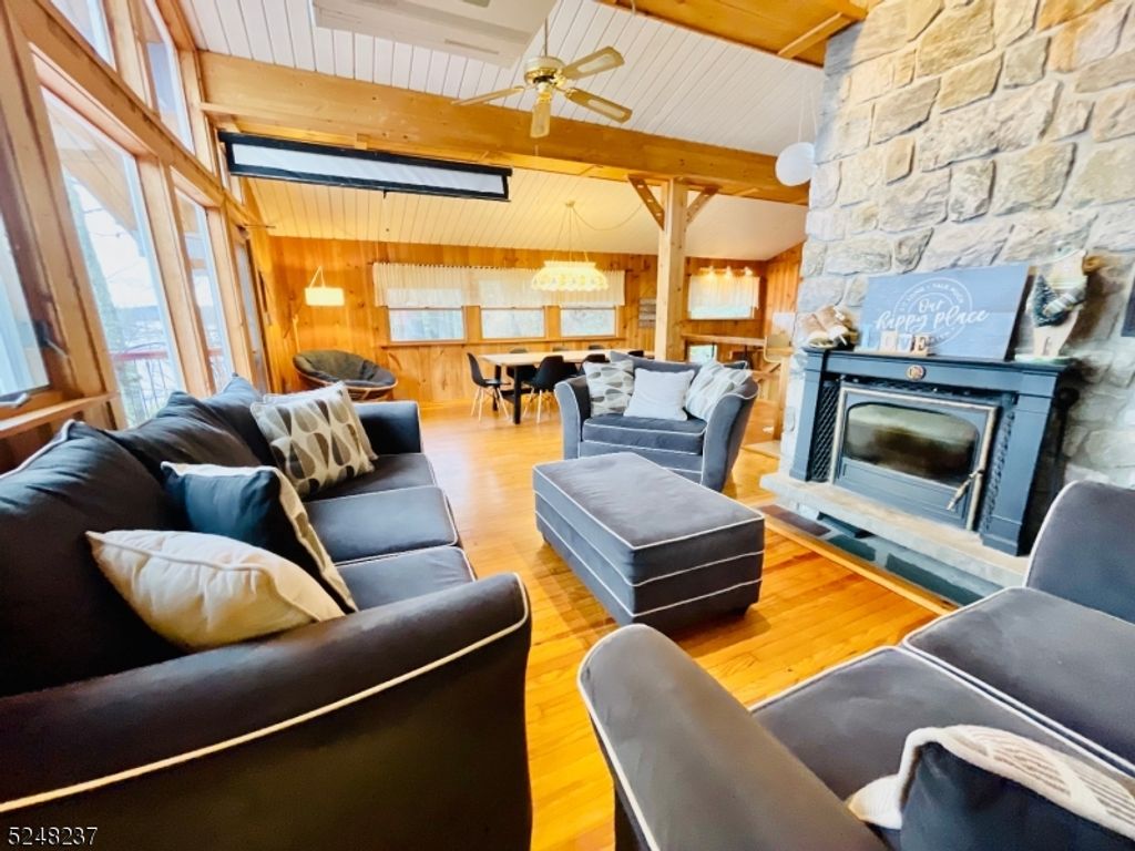 639 Canistear Rd, Vernon Twp., NJ 07422 — photo 3