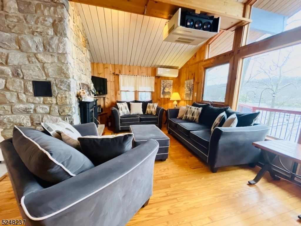 639 Canistear Rd, Vernon Twp., NJ 07422 — photo 4
