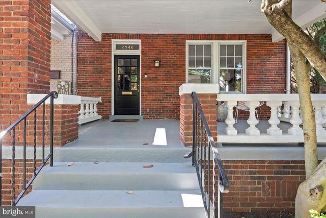 2940 BELLEVUE TER NW, Washington, DC 20016