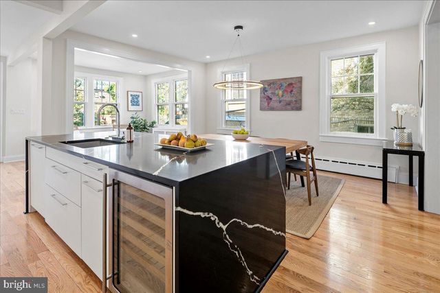 2940 BELLEVUE TER NW, Washington, DC 20016