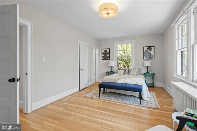2940 BELLEVUE TER NW, Washington, DC 20016