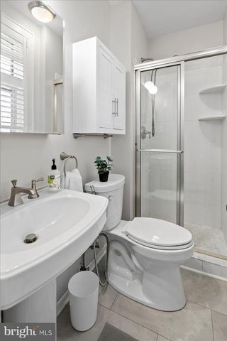 2940 BELLEVUE TER NW, Washington, DC 20016