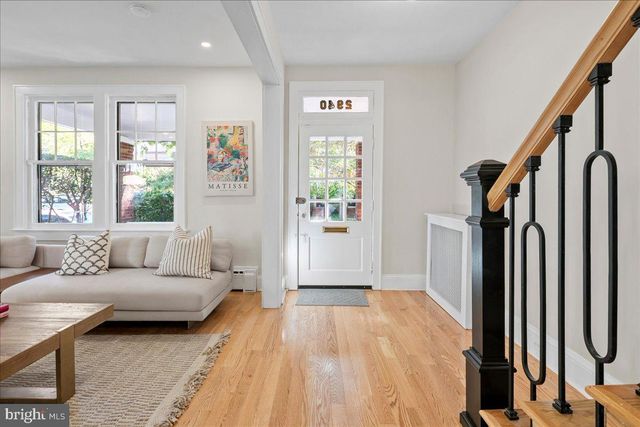 2940 BELLEVUE TER NW, Washington, DC 20016