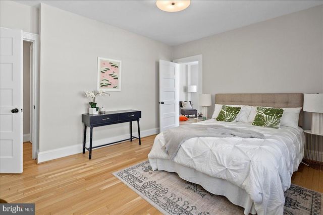 2940 BELLEVUE TER NW, Washington, DC 20016