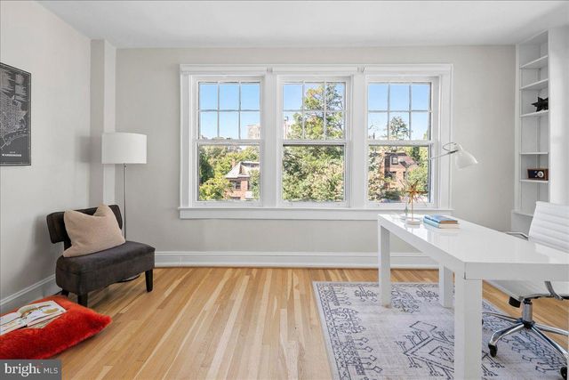 2940 BELLEVUE TER NW, Washington, DC 20016
