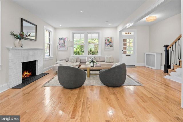 2940 BELLEVUE TER NW, Washington, DC 20016