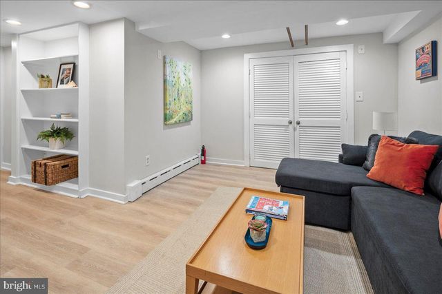 2940 BELLEVUE TER NW, Washington, DC 20016