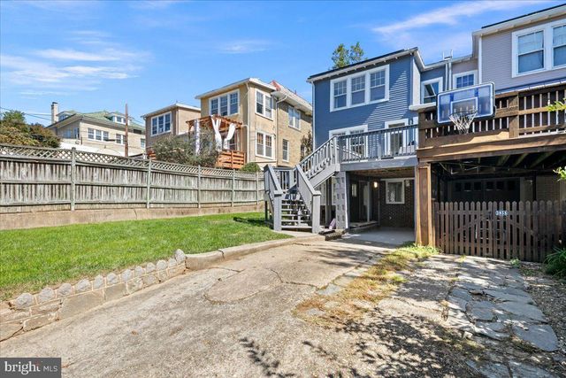 2940 BELLEVUE TER NW, Washington, DC 20016