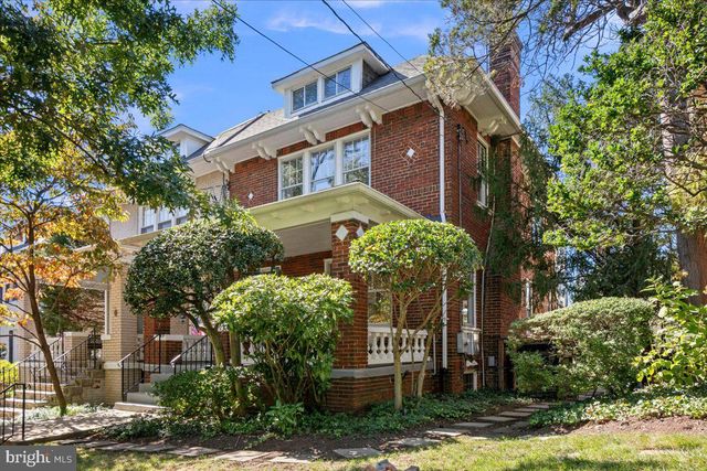 2940 BELLEVUE TER NW, Washington, DC 20016