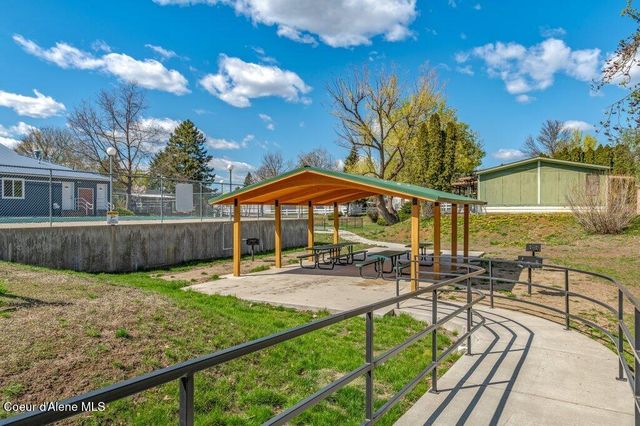 1704 W Marlborough Ave, Coeur D'alene, ID 83815