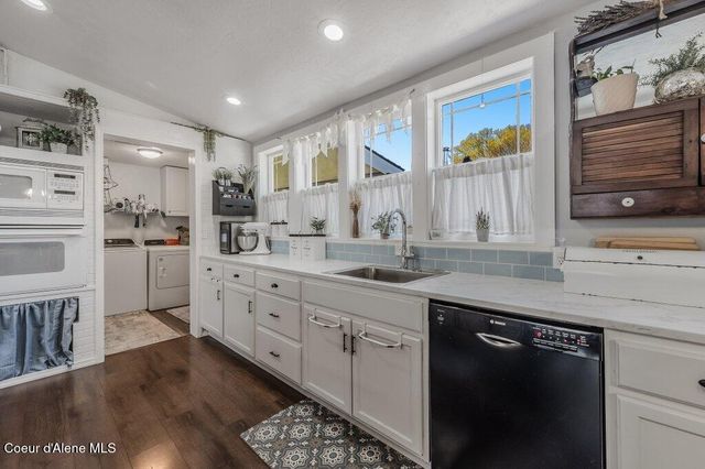 1704 W Marlborough Ave, Coeur D'alene, ID 83815