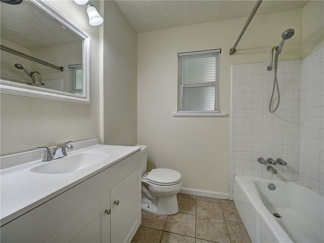 1638 Spicewood Dr, Corpus Christi, TX 78412