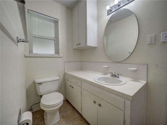 1638 Spicewood Dr, Corpus Christi, TX 78412