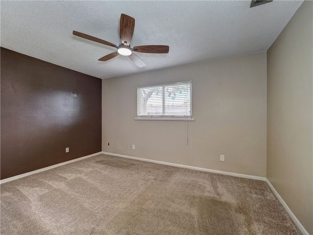 1638 Spicewood Dr, Corpus Christi, TX 78412