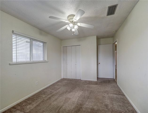 1638 Spicewood Dr, Corpus Christi, TX 78412