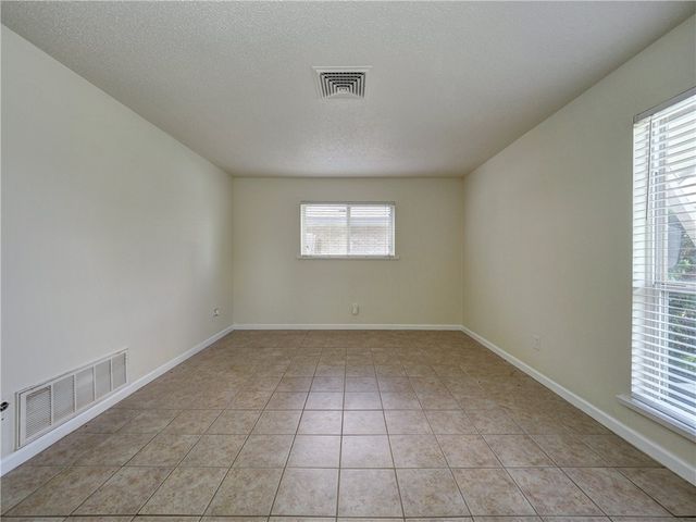 1638 Spicewood Dr, Corpus Christi, TX 78412