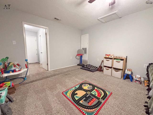 605 OAK STREET, Burkburnett, TX 76354