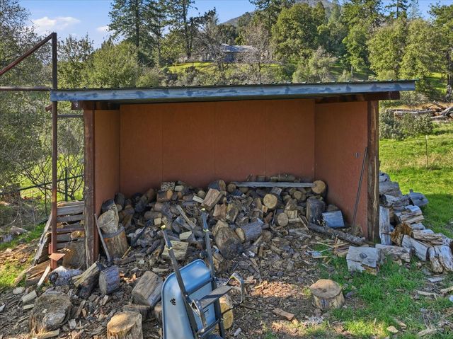 3868 Pinecrest Drive, Mariposa, CA 95338
