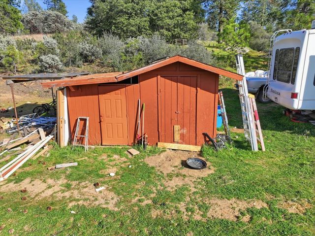 3868 Pinecrest Drive, Mariposa, CA 95338