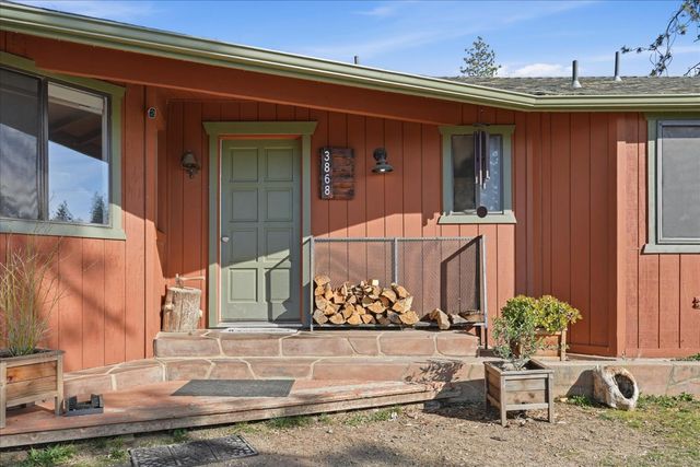 3868 Pinecrest Drive, Mariposa, CA 95338