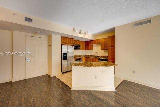 510 NW 84th Ave 241, Plantation, FL 33324