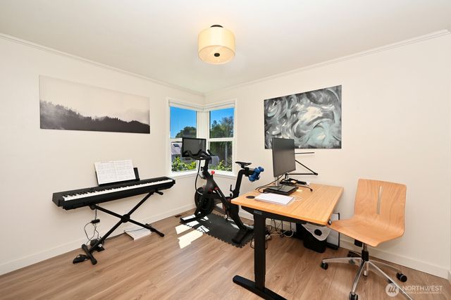 349 NW 49th Street, Seattle, WA 98107