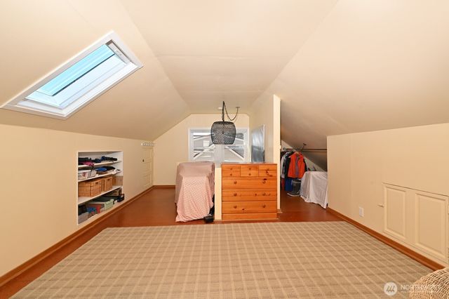 349 NW 49th Street, Seattle, WA 98107