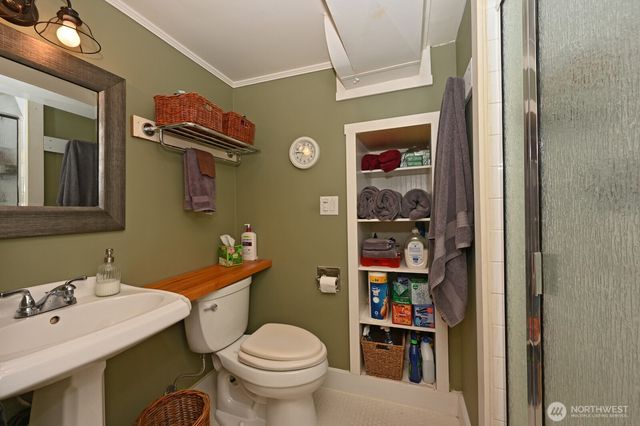 349 NW 49th Street, Seattle, WA 98107